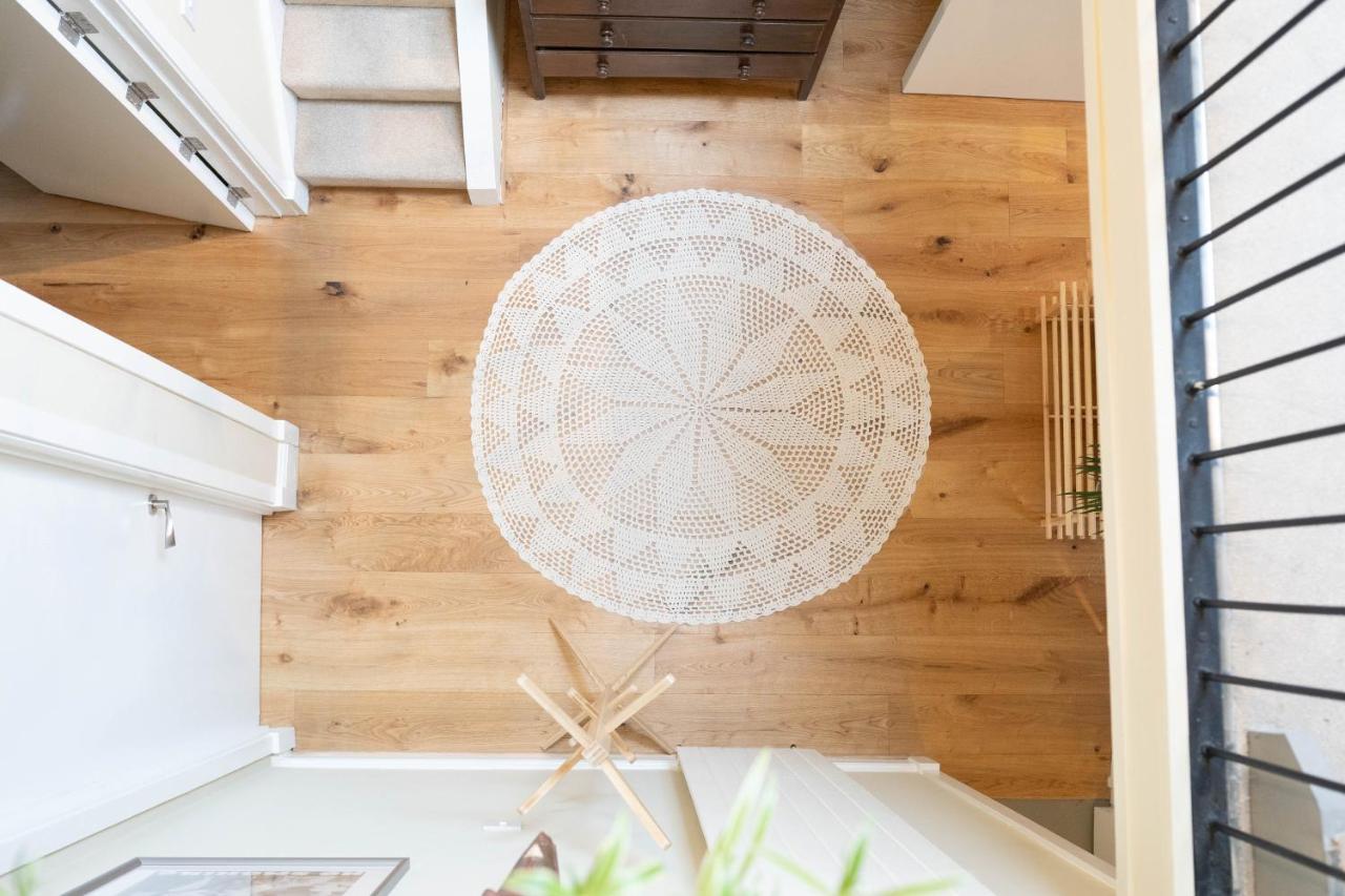 The Loft At 82 Cathedral With Parking *