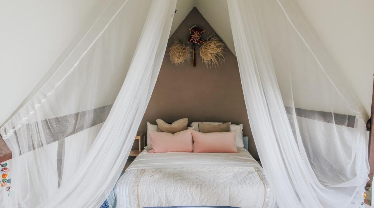 The Loft At 82 Cathedral With Parking * Кардифф