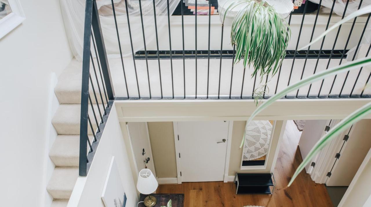 The Loft At 82 Cathedral With Parking Апартаменты Кардифф